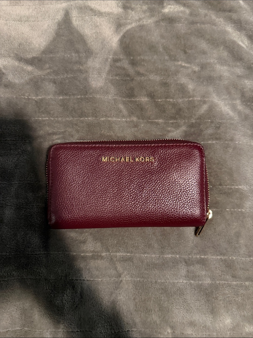 Michael Kors Pebbled Leather Zip Wallet Case in Burgundy